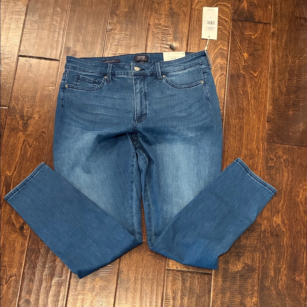 NYDJ Ami Skinny Jean in Amour